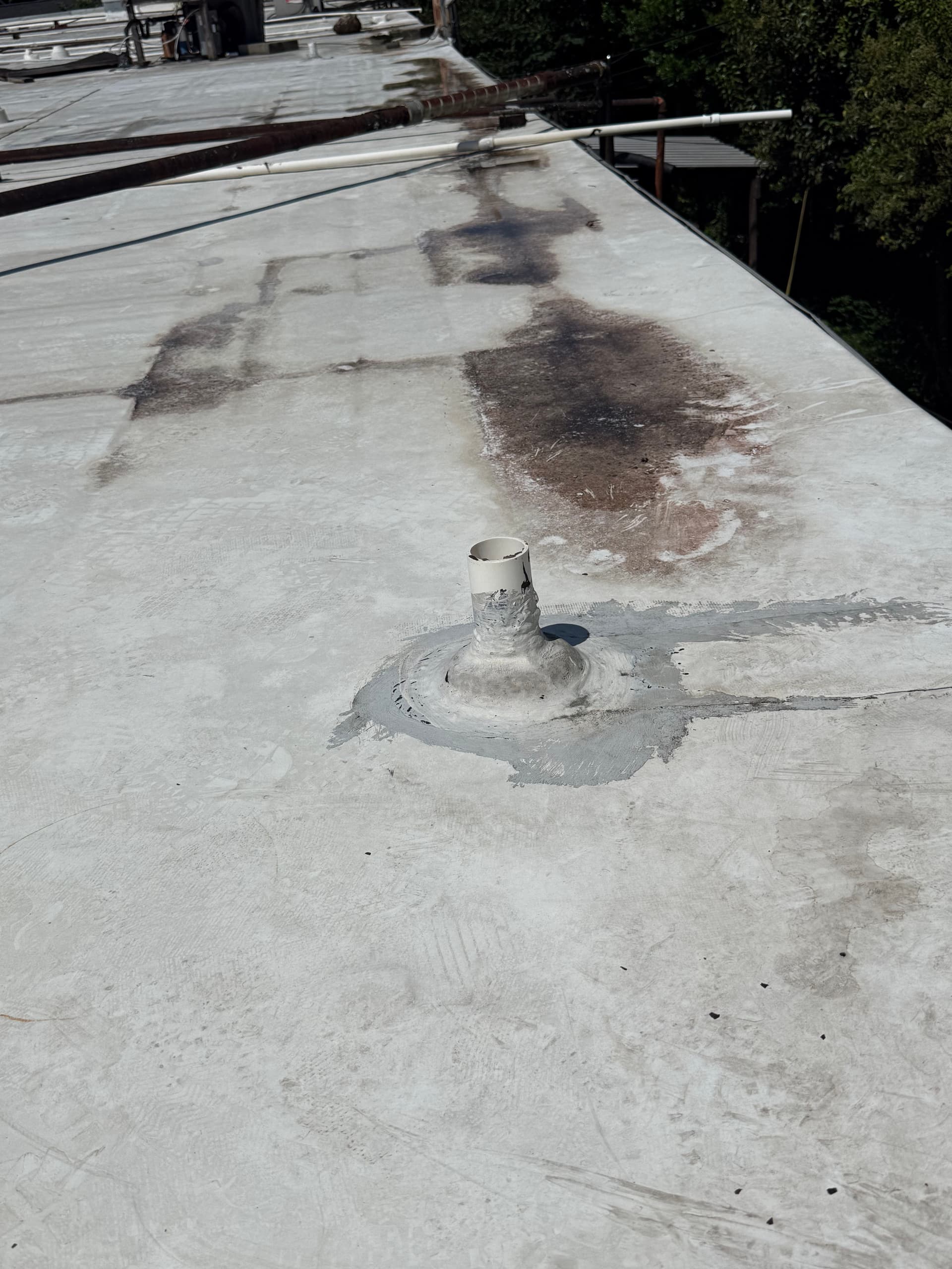 Gallery photos for When a TPO Roof Starts Showing Its Age in Atlanta: Image #3